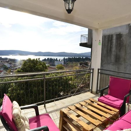 House Sarovic Apartment ติวัต ภายนอก รูปภาพ