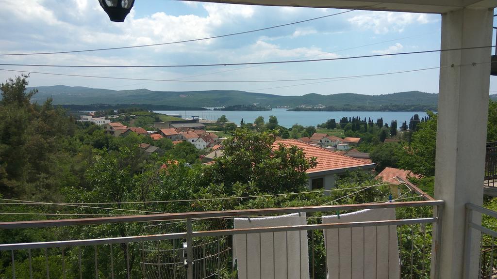House Sarovic Apartment ติวัต ภายนอก รูปภาพ